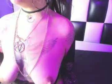 Chaturbate Sex Chat of fenix_lilith69