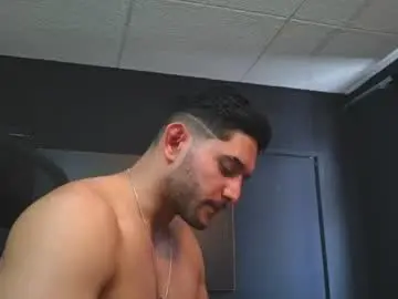 Chaturbate Live Porn of richard_milleer