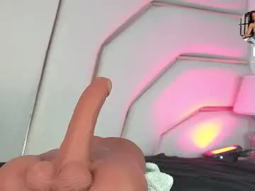 Chaturbate Free Live Porn of bela_palmer