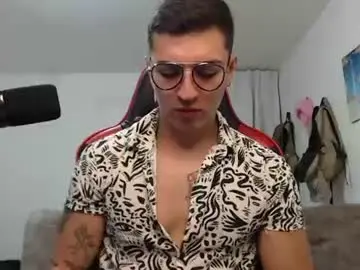 Chaturbate Best live sex cam show of john_s117