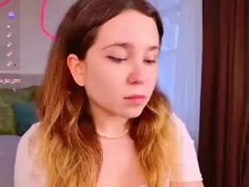 Chaturbate Live Sex of lina_glow711915