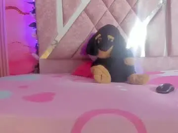 Chaturbate Live Sex Cam of baby__peach___
