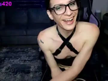 Chaturbate Sex Cam of secrets420
