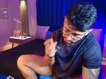 Chaturbate Live Sex of liam_kleiin