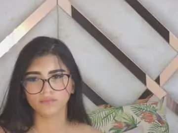 Chaturbate Free Live Porn of maiaa_ruiz