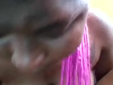 Chaturbate Free Porn Cam of petite_shan