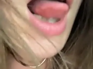 Chaturbate Live Sex Cam of rita_tease