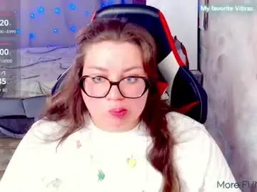 Chaturbate Live Sex Cam of ginger_grayy