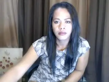 Chaturbate Adult Video Chat of reyna_33mhalia