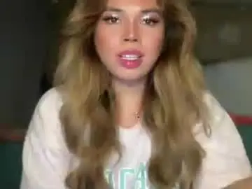 Chaturbate Watch Live Sex Cams of sweetalexa19