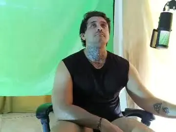 Chaturbate Adult Video Chat of aronmiller404