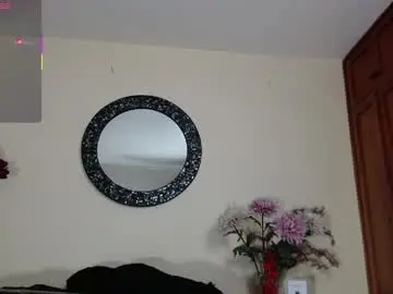 Chaturbate Sex Cam of nicole_santana_