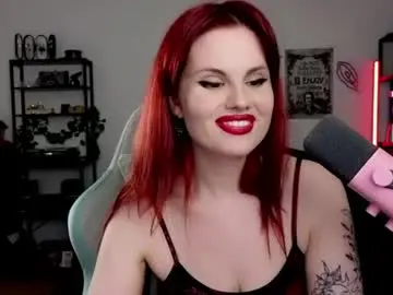 Chaturbate Free Live Porn of dellacrush_