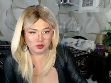 Chaturbate Sex Cam of scarlette_adisson_69