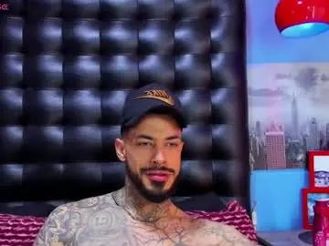 Chaturbate Live Sex of vinzenzrizzo