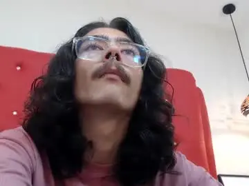 Chaturbate Live Sex Cam of bigcock_robert