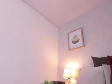 Chaturbate Best live sex cam show of caroline_dh
