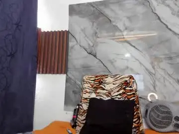 Chaturbate Free Live Porn of dana_35_