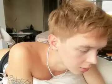 Chaturbate Live Porn of angel_andreww