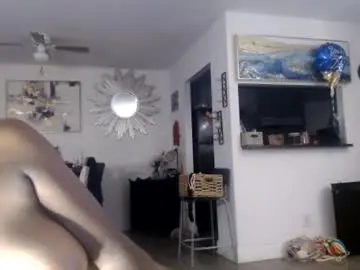 Chaturbate Live Porn of carliecreams