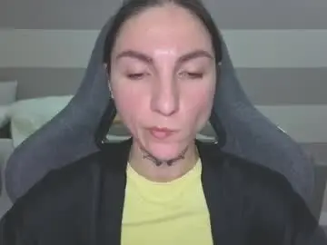 Chaturbate Live Sex Cam of chabibiann