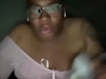 Chaturbate Sex Chat of sissyblkgoddess858860