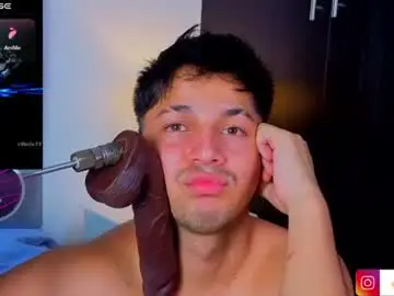 Chaturbate Best live sex cam show of issac_james