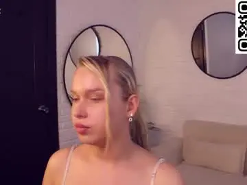 Chaturbate Sex Cam of angelic_coy