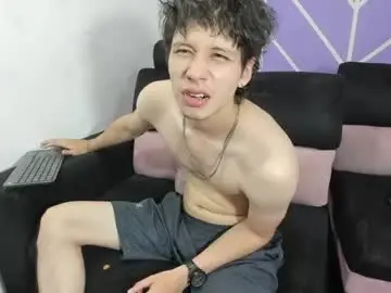 Chaturbate Nude Webcam of daniel_hot_11