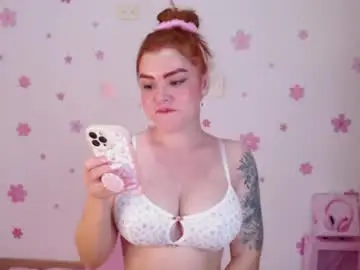 Chaturbate Live Sex Cam of redheadmodel