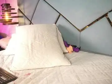 Chaturbate Free Live Porn of michell_starrr