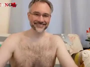 Chaturbate Adult Webcam of fluffycdnguy