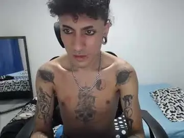 Chaturbate Adult Webcam of present_the_magic