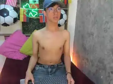 Chaturbate Adult Webcams of eyden_connor