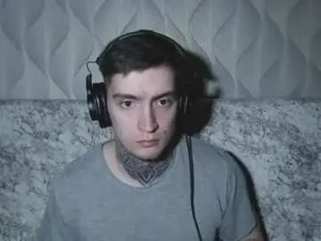 Chaturbate Live Sex Cam of andy4life