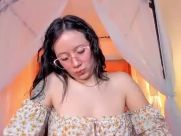 Chaturbate Nude Webcam of annie_petters