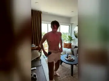 Chaturbate Live Sex of ericsaurus