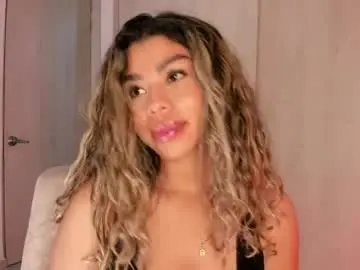Chaturbate Live Porn of melina_ferrer1