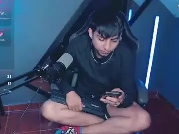 Chaturbate Sex Chat of mralpha_latino
