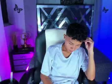 Chaturbate Best live sex cam show of nova_sex1