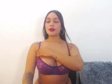 Chaturbate Adult Webcams of renatabrownn28