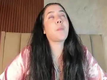 Chaturbate Watch Live Sex Cams of criss__spiicy