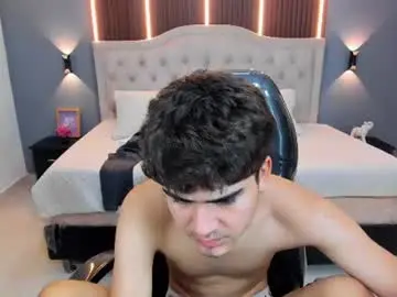 Chaturbate Free Porn Cam of tommy18__