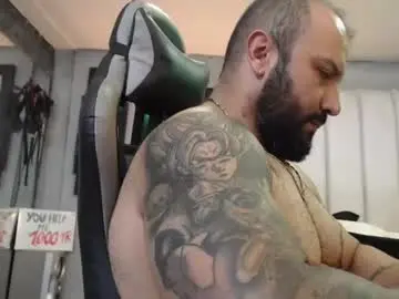 Chaturbate Best live sex cam show of bardockroy_