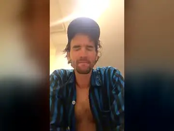 Chaturbate Sex Cam of glowinginthedarkness