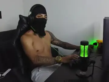 Chaturbate Best live sex cam show of cash_masterdrain