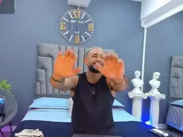 Chaturbate Live Porn of emilio_brandon