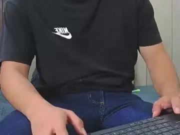 Chaturbate Watch Live Sex Cams of latinshort
