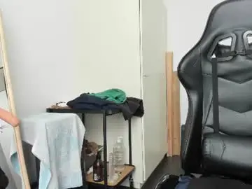 Chaturbate Live Sex Cam of 200gentleman