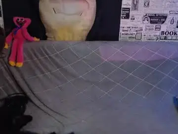 Chaturbate Live Sex Cam of g1vememoney